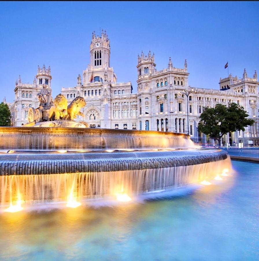 El Apartamento En Opera Palacio Real Madrid Ngoại thất bức ảnh